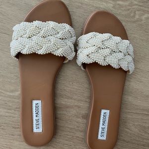 Steve Madden Phraya Braided Pearl Slide Sandals 9 NWOT